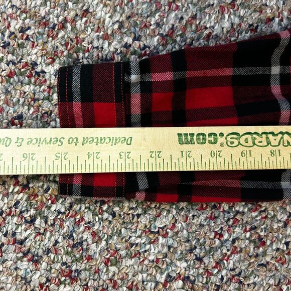 Columbia NWOT Wisconsin Badgers Red Black Plaid Flair Gun LS Flannel Shirt Sz L - Picture 14 of 14
